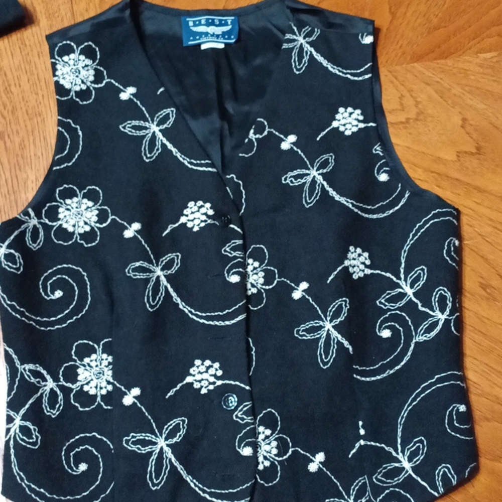 Vintage best American medium vest